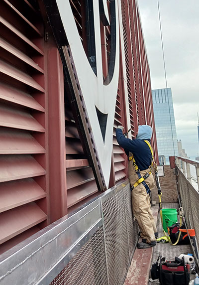 YESCO-Chicago-Retrofit-Service