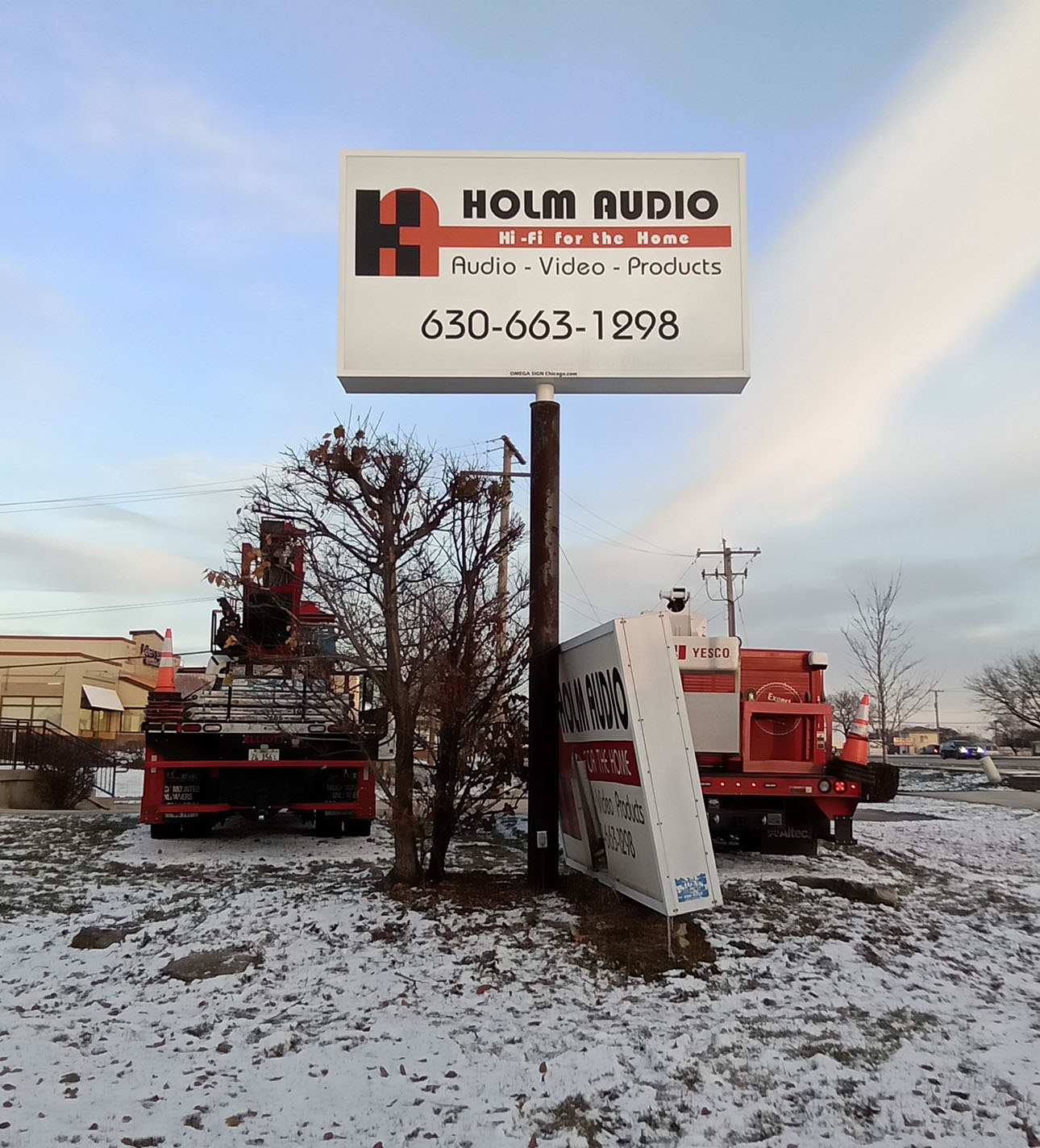 YESCO-Chicago-holm-audio-service-slider