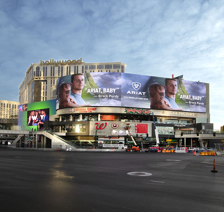 YESCO-Las-Vegas-Custom-Sign-Harmon-Corner Las Vegas Harmon Corner Electronic Display