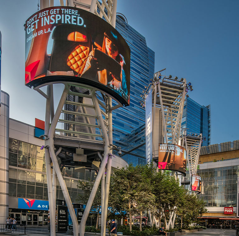 YESCO-Los-Angeles_custom-electronic-signs