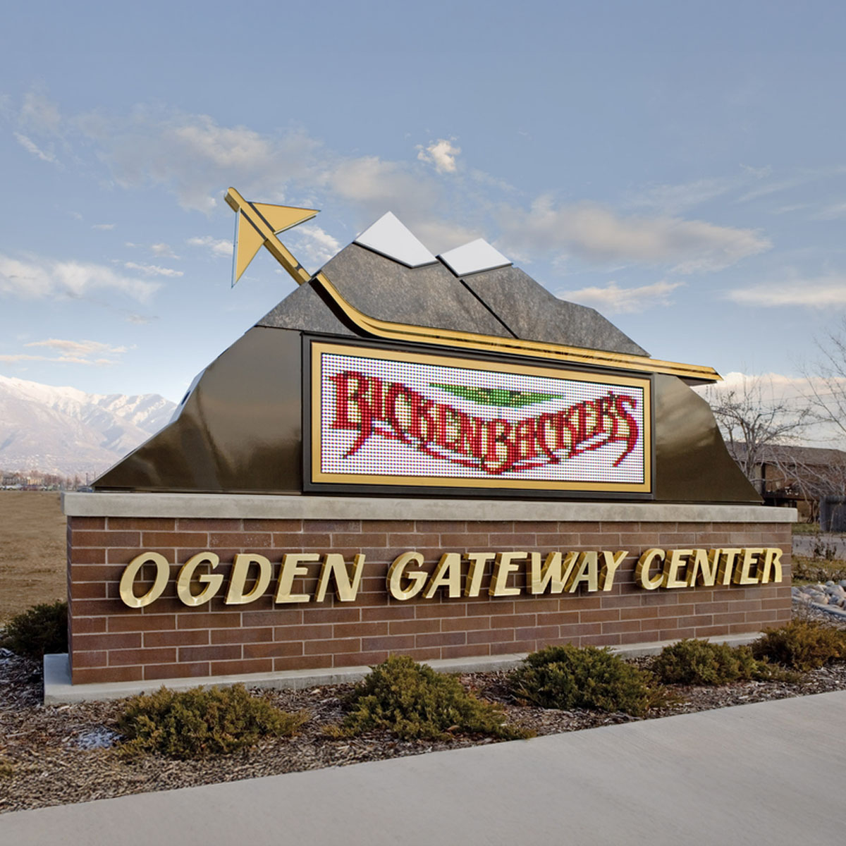 custom-signs-ogden-gateway-center