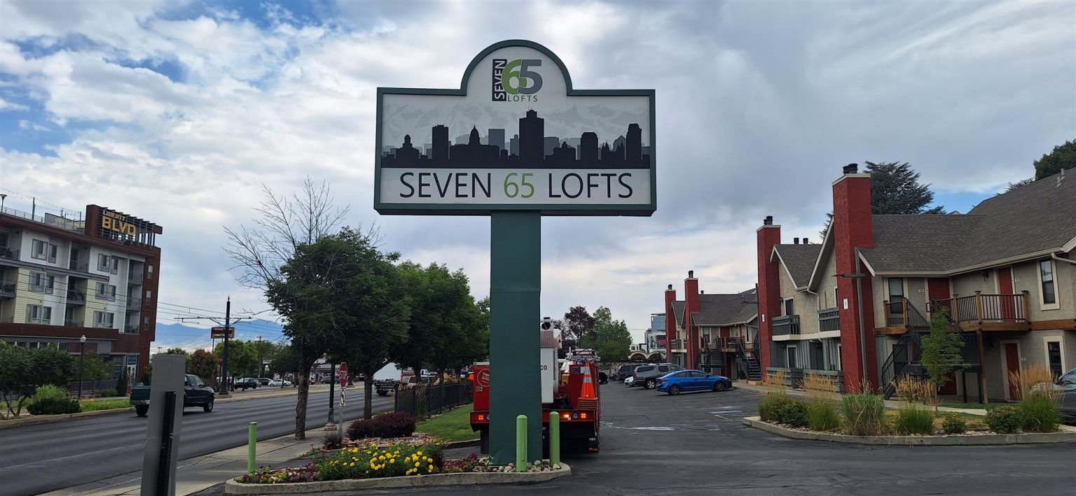 Slc Sign Pole Sign Cabinet Repair – Seven 65 Lofts | YESCO Sign & Lighting ...