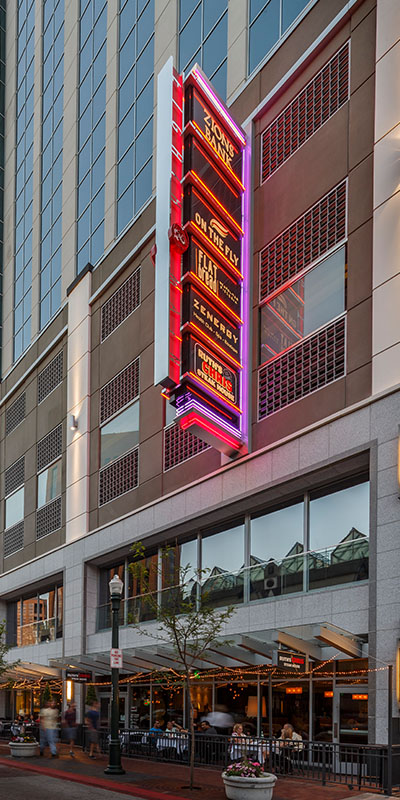YESCO-seattle-zions-bank