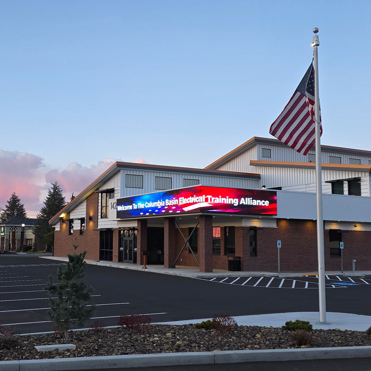 YESCO-tri-cities-Columbia-Basin-Electrical-Training-Alliance