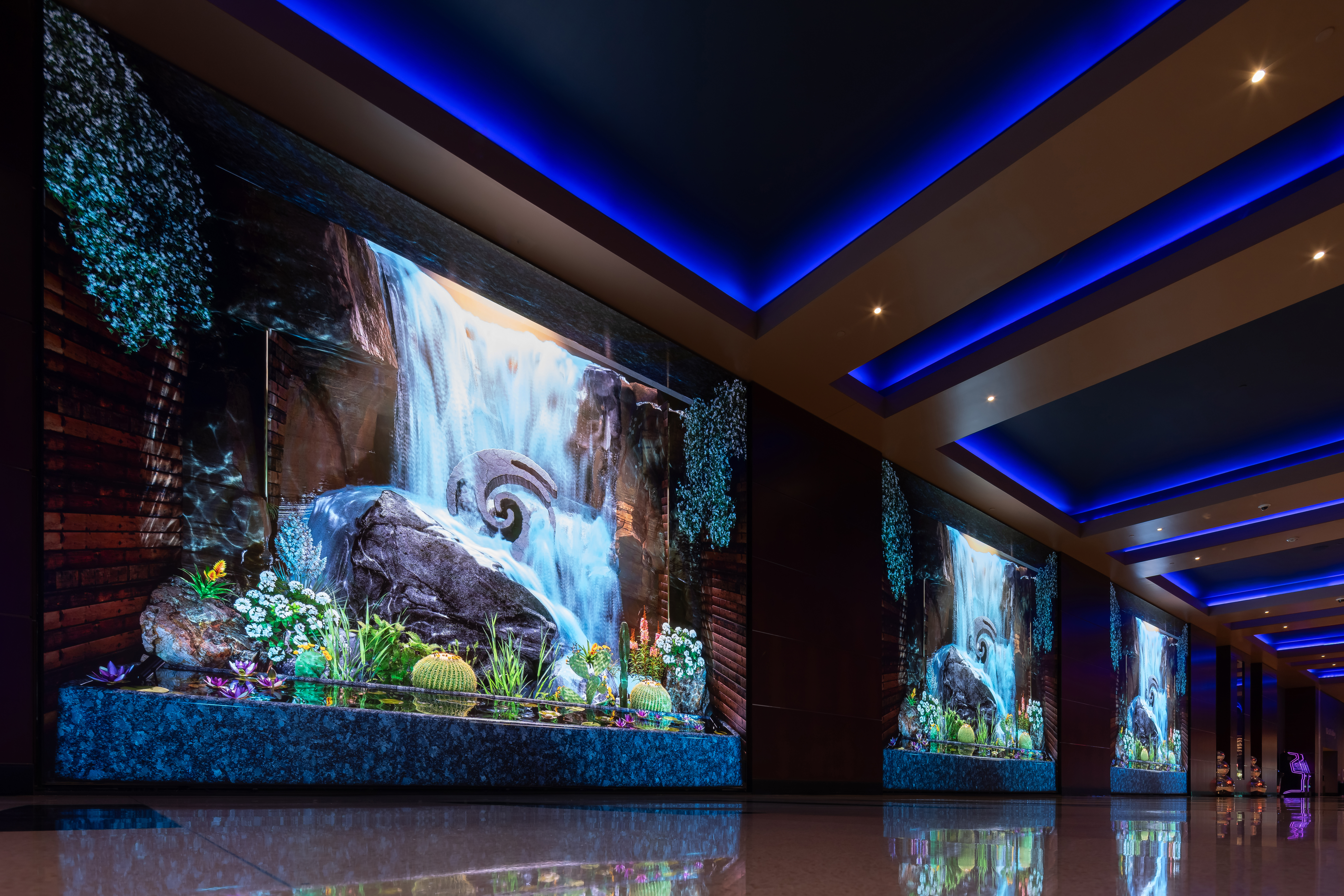 TS Waterfall Multiple Screens